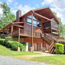 Cabin and Deck Staining in Ellijay, Georgia